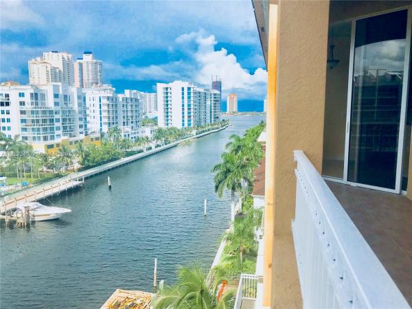 Alaqua, 3001 NE 185th St #715, Aventura, Florida 33180, image 2