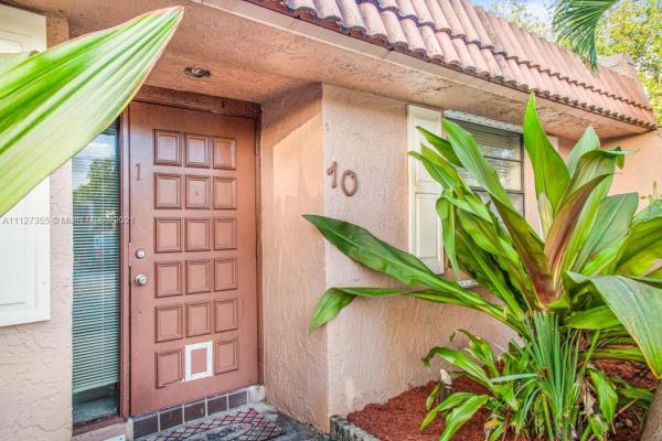 Valencia Village, 10 Cortez Way #5-45, Davie, Florida 33324, image 2