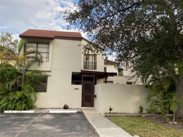 Wind Lake Village, 443 NW 97th Pl #443, Fountainebleau, Florida 33172, image 2