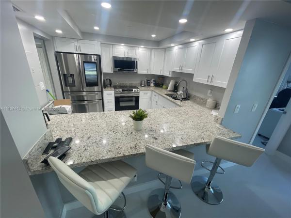 Reef South, 16570 NE 26 Ave #2E, North Miami Beach, Florida 33160, image 2