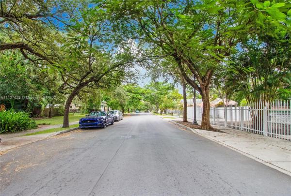 Biltmore, 44 NE 45th St, Miami, Florida 33137, image 1
