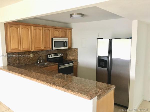Gateway House North, 16740 NE 9 Ave #207, North Miami Beach, Florida 33162, image 2