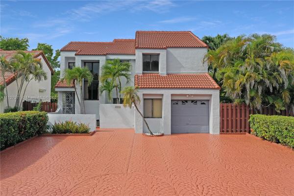 Sunset Harbour, 6046 SW 127th Ct, Kendale Lakes, Florida 33183, image 2