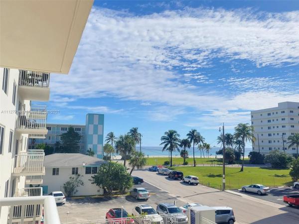 Hyde Park Towers, 1801 S Ocean Dr #306, Hollywood, Florida 33019, image 2