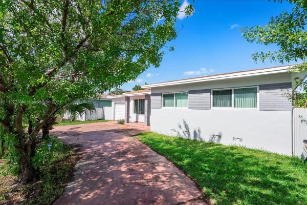 Almar, 1345 NE 135th St, North Miami, Florida 33161, image 1