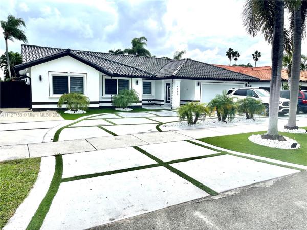14240 SW 35th St, Unincorporated Dade County, Florida 33175, image 2