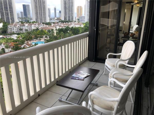 1000 Island Boulevard, 1000 W Island Blvd #1405, Aventura, Florida 33160, image 2