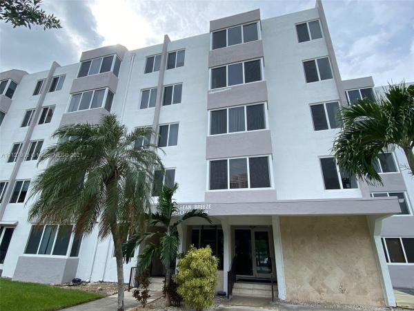 Caribbean Breeze, 250 180th Dr #255, Sunny Isles Beach, Florida 33160, image 2