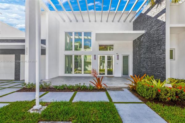 Oasis Park Square At Doral, 8254 NW 34th St, Doral, Florida 33122, image 2