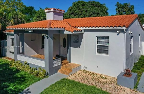 Fairmont Park, 2331 SW 5th St, Miami, Florida 33135, image 2