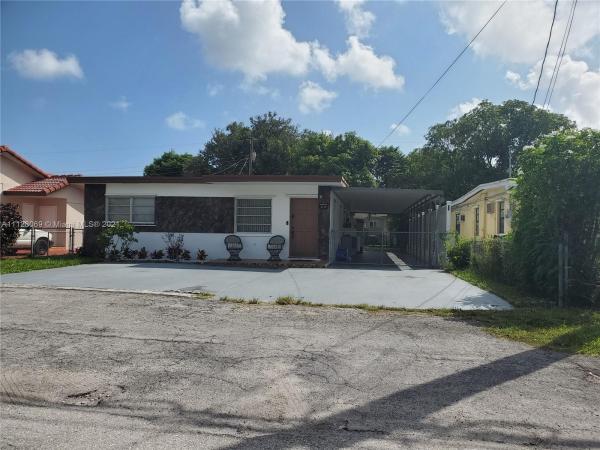 Coral Villas, 6550 SW 35th St, Coral Terrace, Florida 33155, image 2