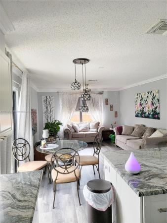 Mango Villas Townhouse, 324 W Pine St #11, Lantana, Florida 33462, image 2