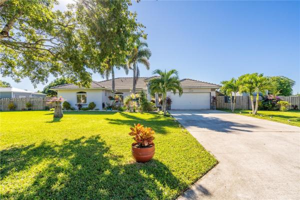 Redland Estates, 15432 SW 277th St, Redland, Florida 33032, image 2