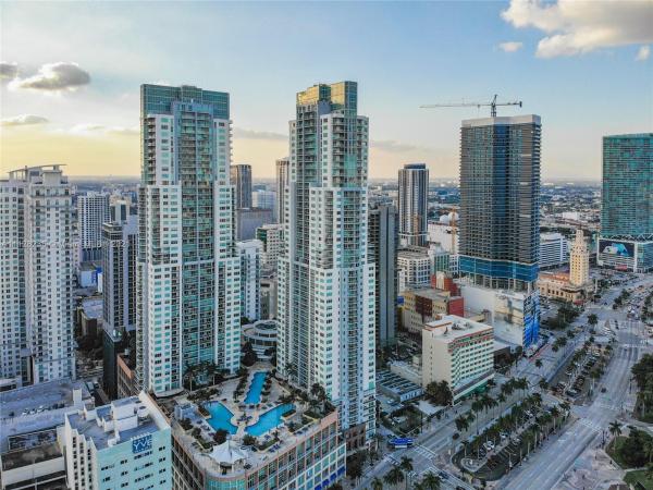 Vizcayne North, 244 Biscayne Blvd #3509, Miami, Florida 33132, image 2