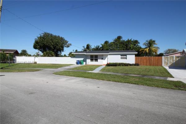 Palm Springs North Residential, 17425 NW 77th Ct, Palm Springs North, Florida 33015, image 2