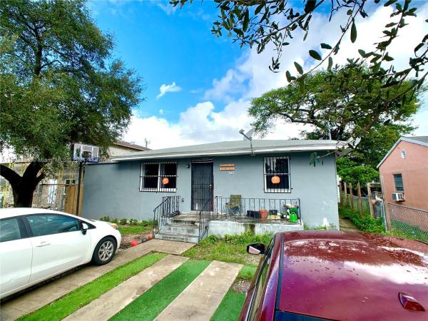 Floral Park, 1735 NW 53rd St, Miami, Florida 33142, image 2