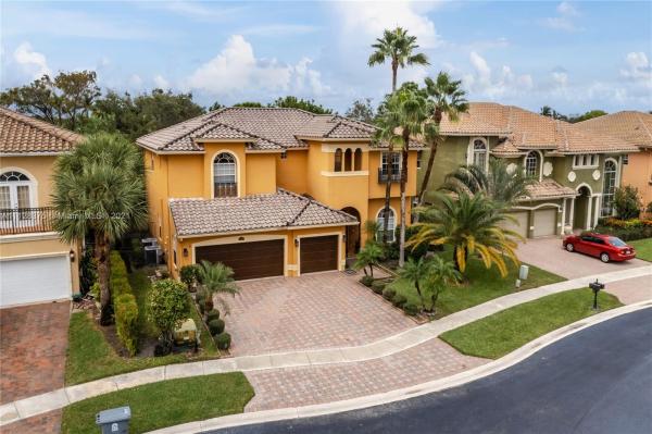 Coronado Estates, 9803 Coronado Lake Dr, Boynton Beach, Florida 33437, image 2
