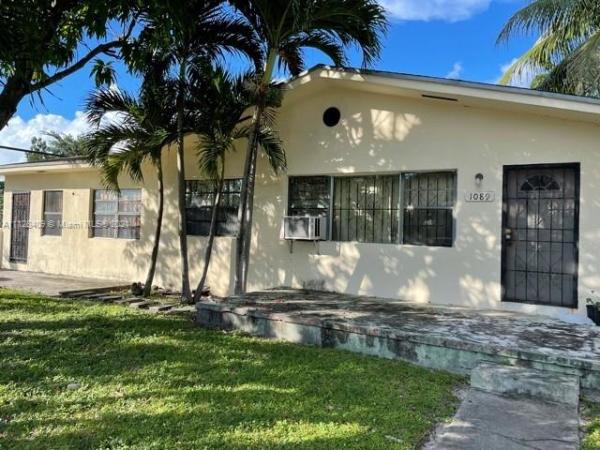 1089 NW 112th Ter, Pinewood, Florida 33168, image 2