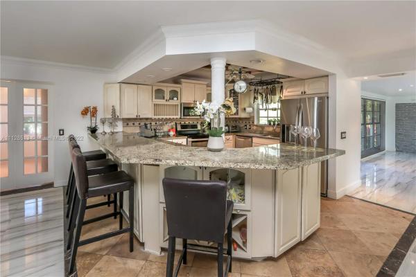 Hollywood Lakes, 1317 Adams St, Hollywood, Florida 33019, image 2