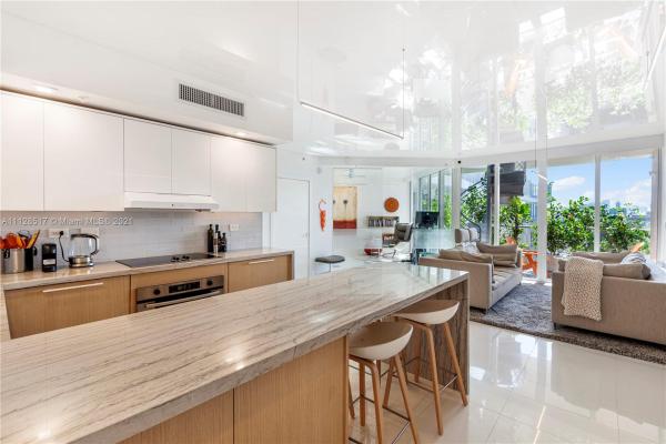 ArtePark North, 2155 Washington Ct #606, Miami Beach, Florida 33139, image 2
