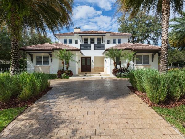 Baptist Manors, 9402 SW 83rd Ave, Kendall, Florida 33156, image 2