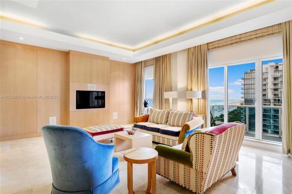 Roney Palace, 2301 Collins Ave #1607, Miami Beach, Florida 33139, image 2