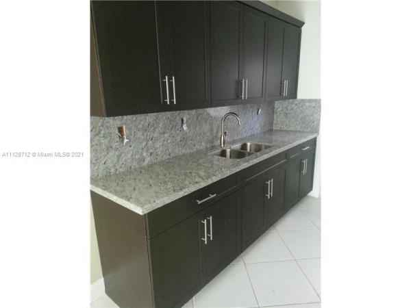 141 South Shore, 141 S Shore Dr #1, Miami Beach, Florida 33141, image 2