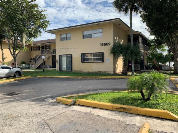 Lakeside, 15669 SW 73rd Circle Ter #4-12, Kendall West, Florida 33193, image 2