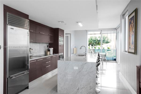 900 Biscayne Bay, 900 Biscayne Blvd #1812, Miami, Florida 33132, image 2