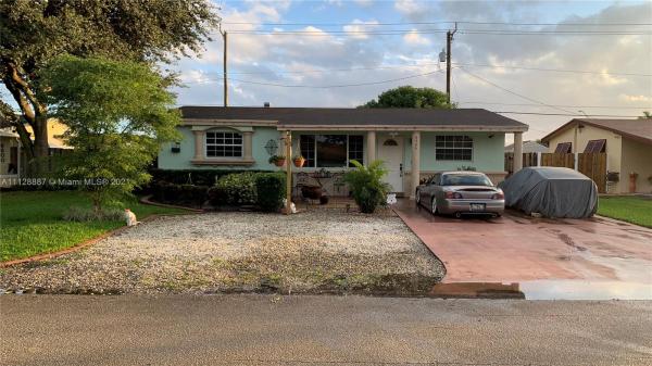 Hollywood Pines, 6504 Fletcher St, Hollywood, Florida 33023, image 1