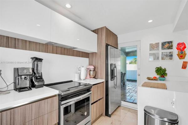 Keystone Point, 12620 Ixora Rd, North Miami, Florida 33181, image 2