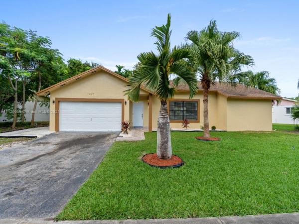Homestead Lakes Farmlife West, 1027 N Audubon Dr, Homestead, Florida 33035, image 1