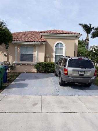 Spicewood, 23704 SW 110 Pl #, Princeton, Florida 33032, image 2