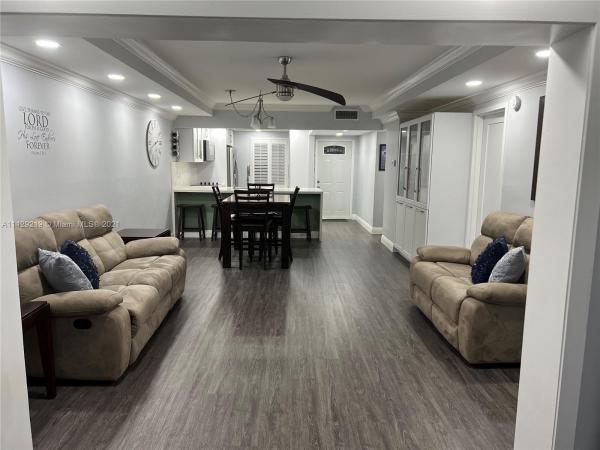 Oriole Golf & Tennis Club 2, 1040 Country Club Dr #203, Margate, Florida 33063, image 1