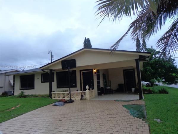 Tamarac Lakes North, 2601 NW 54th St, Tamarac, Florida 33309, image 1