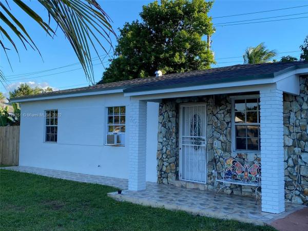 Norwood, 262 NW 188th St, Miami Gardens, Florida 33169, image 2