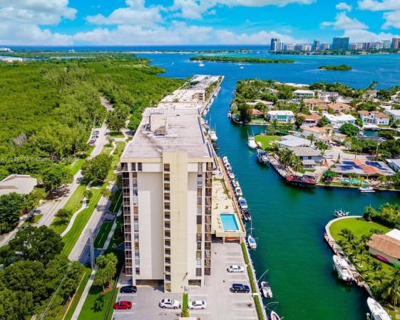 Dorset House, 2500 NE 135th St #B205, North Miami, Florida 33181, image 2