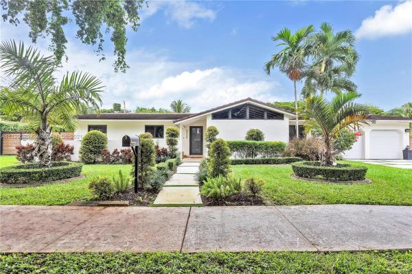 Lake Galloway Estates, 8455 SW 104th St, Kendall, Florida 33156, image 2