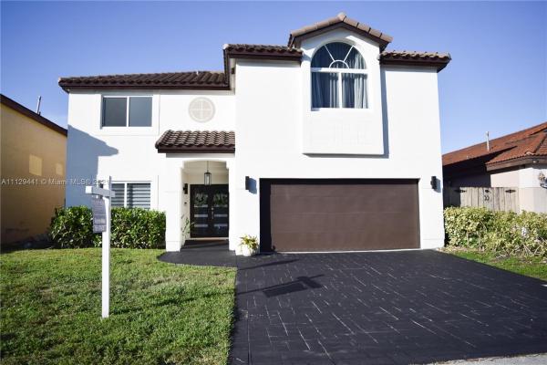 Marbella Park, 8323 NW 196th Ter, Hialeah, Florida 33015, image 2