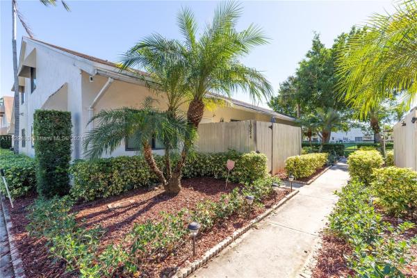 Countryside At Welleby, 10224 NW 33rd Pl, Sunrise, Florida 33351, image 2
