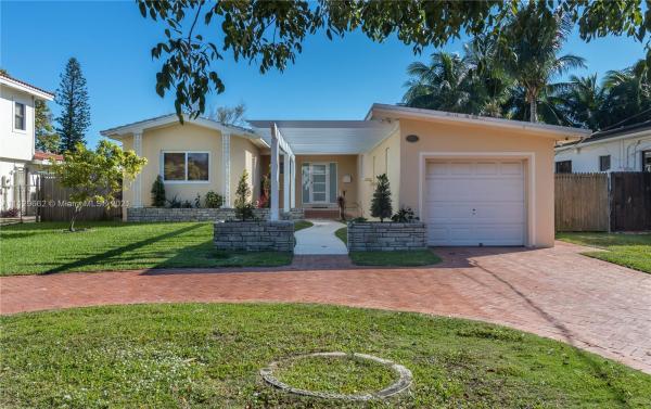 Normandy Golf Course, 950 S Shore Dr, Miami Beach, Florida 33141, image 2