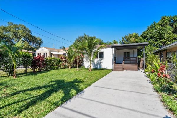Bowling Green, 741 NW 53rd St, Miami, Florida 33127, image 2
