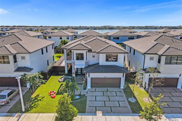 Satori, 8842 NW 161st Ter, Miami Lakes, Florida 33018, image 2