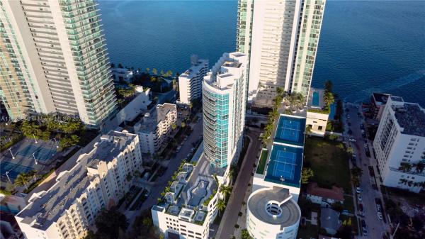Platinum, 480 NE 30th St #1706, Miami, Florida 33137, image 2