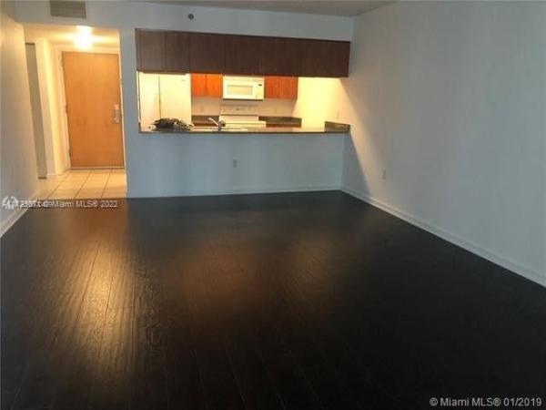 The Club At Brickell Bay, 1200 Brickell Bay Dr #2218, Miami, Florida 33131, image 2