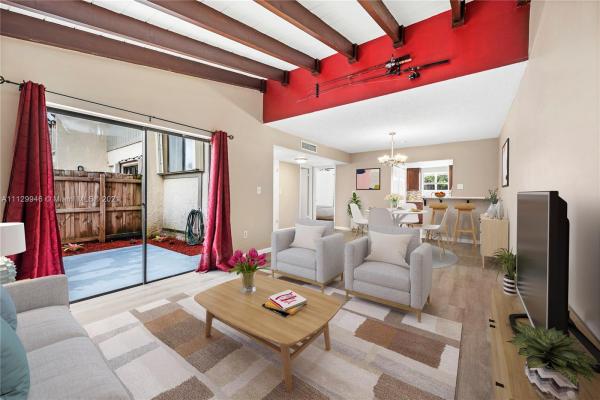 Snapper Creek Townhouses, 11170 SW 71st Ln, Kendall, Florida 33173, image 2