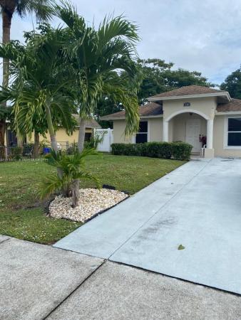 Greenacres No HOA, 226 NE Martin Ave, Greenacres, Florida 33463, image 2
