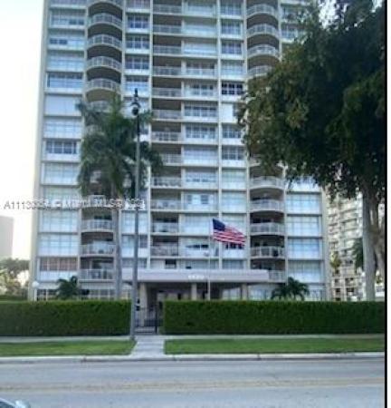 Bayshore Place, 1420 Brickell Bay Dr #808, Miami, Florida 33131, image 1