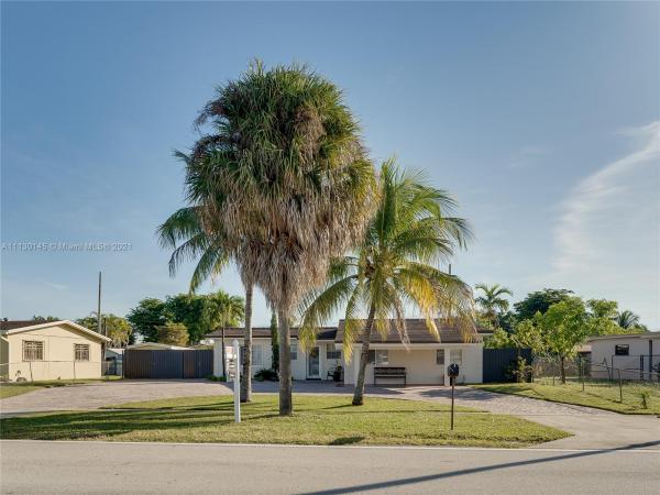 Palm Springs North Residential, 17125 NW 78th Ave, Palm Springs North, Florida 33015, image 2