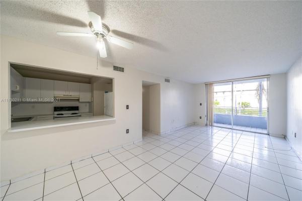 Palm Court Of Miami, 8201 NW 8th St #1-209, Fountainebleau, Florida 33126, image 2